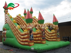 Varios estilos de Castillo comercial colorido inflable tobogán seco para promoción