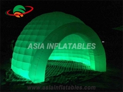 Carpa inflable iluminada con led para evento.