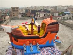 Bouncer inflable del barco pirata