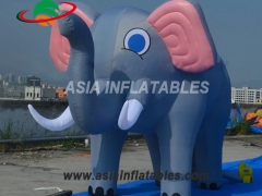Dibujos animados de mamuts inflables