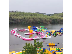 Inflatable Kids Water Park