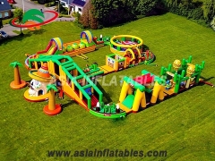 Carrera de obstáculos inflable Beast