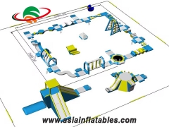 Parque acuático inflable con certificación TUV