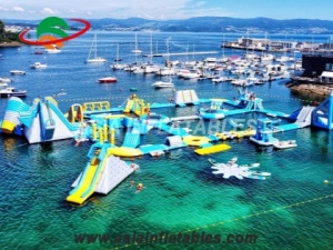 New Types Outdoor Inflatable Floating Water Theme Park Supplier and Wholesale Price