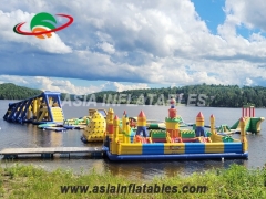 Elegante Proveedor de fábrica al por mayor de pista de obstáculos inflable para agua, parque temático acuático flotante inflable para exteriores